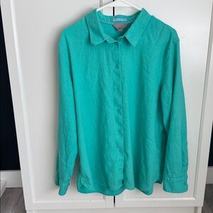 Ted Baker Linen Blend Button-Up Shirt – Lightweight & Stylish